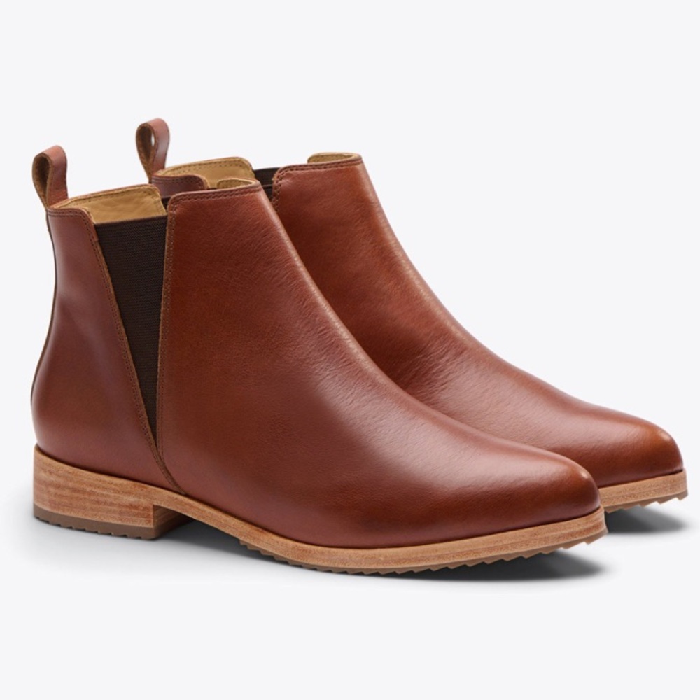 Nisolo Everyday Chelsea Day Boot